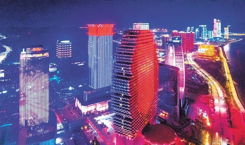 58.jpg 亮化設計公司如何展現城市亮化的美?